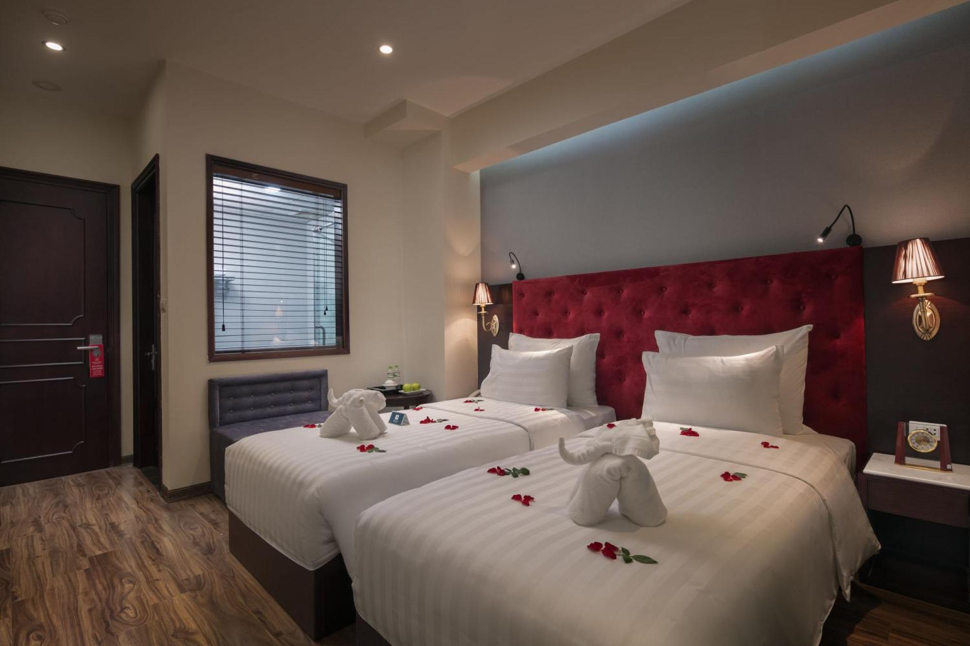 Superior Twin Room