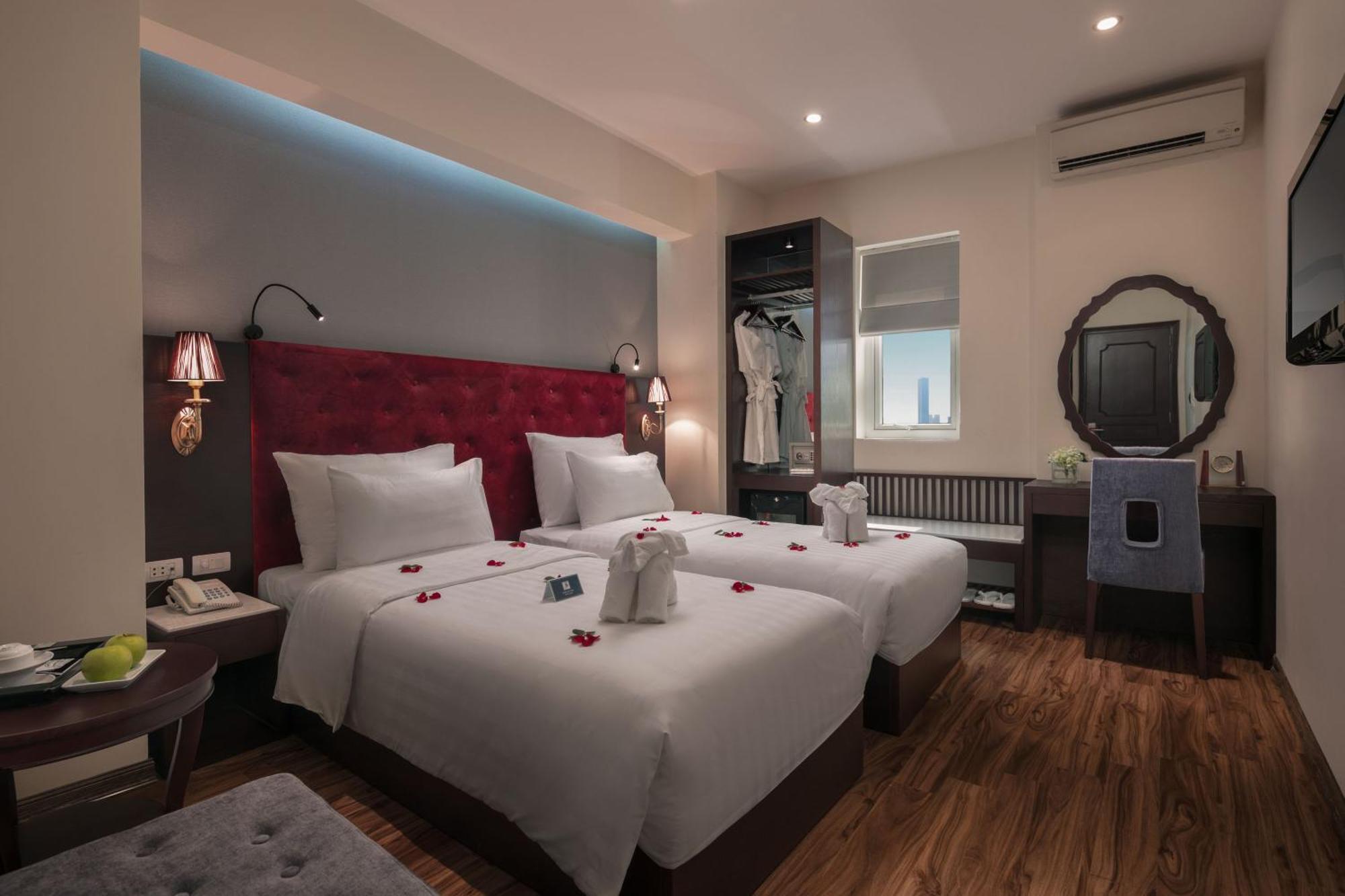 Superior Twin Room
