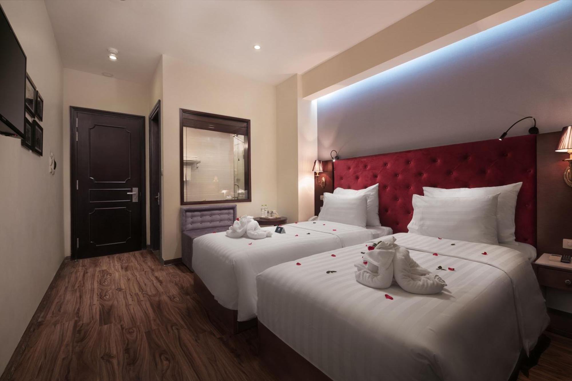 Superior Twin Room