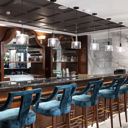 Peridot Grand Luxury Boutique Hotel-2
